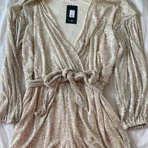 Gold Sequin Romper - NWT NEVER WORN! 3X Plus size Women’s Romper